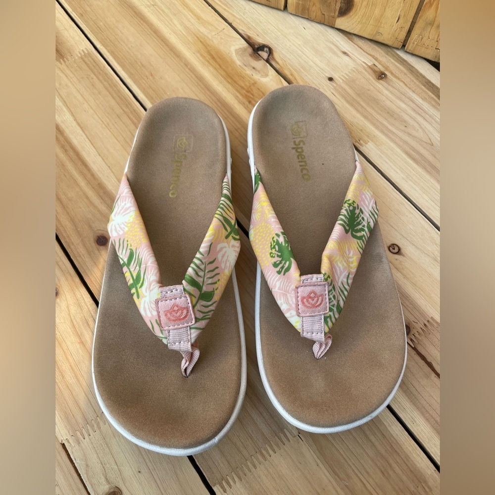 Spenco Women's Pink and Green Flip Flops